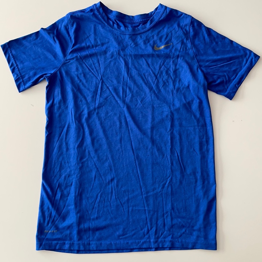 Nike Dri-Fit Tee for Boys Size XL